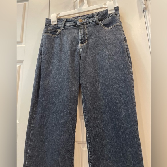 NYDJ Woman’s Bootcut Jeans Preloved No Flaws - Picture 6 of 9